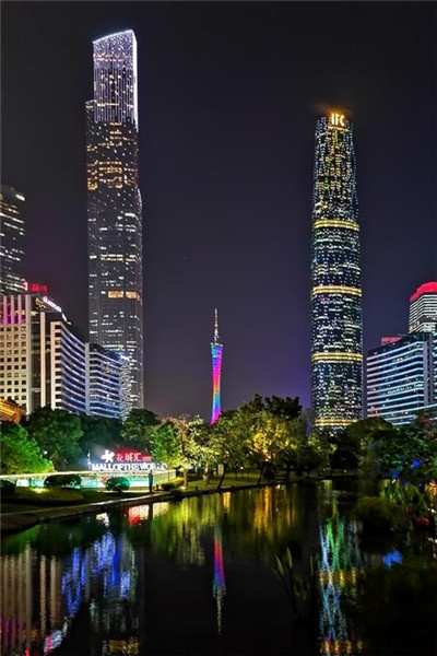 上海商务模特：推荐95场、98场，让您度过难忘的商务之夜